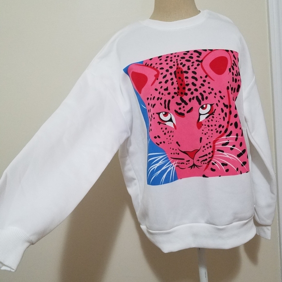 Jaguar Sweater - Picture 3 of 4